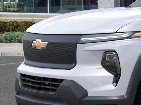 New 2026 Chevrolet Silverado EV W/T AWD/4WD image 13