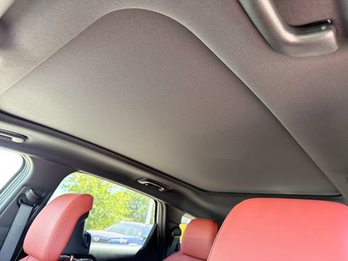 New 2027 Kia Sportage SX FWD image 16