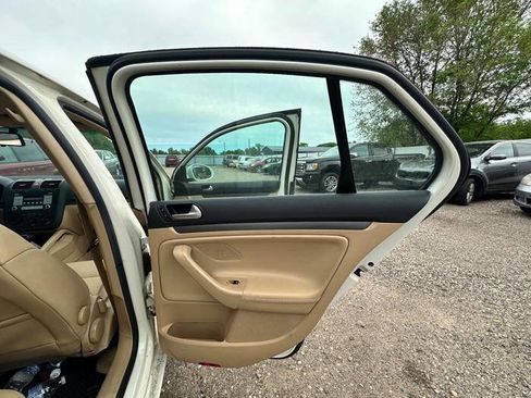 Used 2007 Volkswagen Jetta Wolfsburg Edition FWD image 28