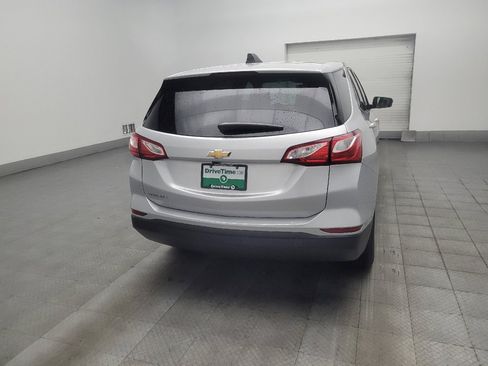 Used 2019 Chevrolet Equinox LS w/ LS Convenience Package FWD image 7