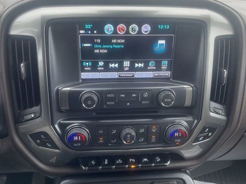 Used 2018 Chevrolet Silverado 1500 LTZ Z71 w/ LTZ Plus Package image 11