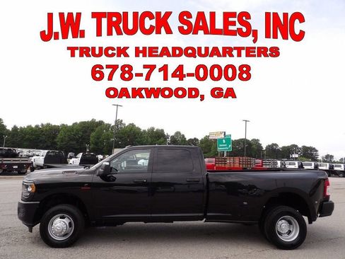 Used 2024 RAM 3500 Tradesman image 2