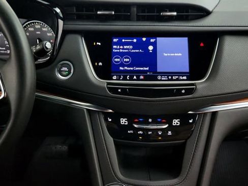 Certified 2023 Cadillac XT5 Premium Luxury image 16