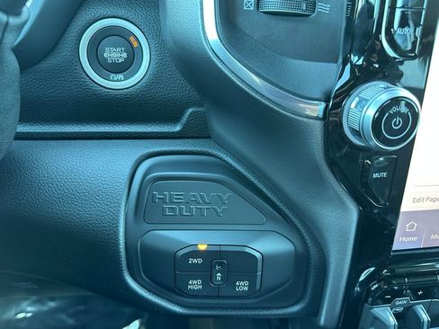 New 2026 RAM 2500 Laramie w/ Night Edition AWD/4WD image 28