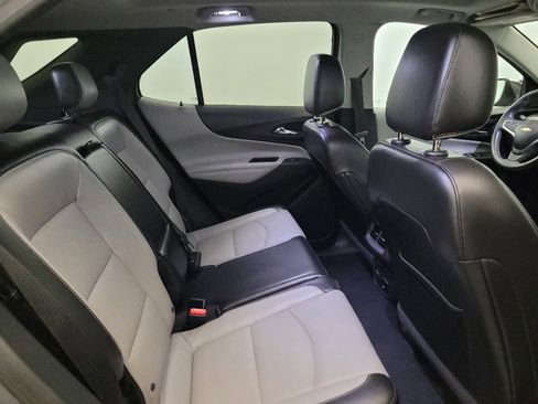 Used 2018 Chevrolet Equinox Premier AWD/4WD image 19