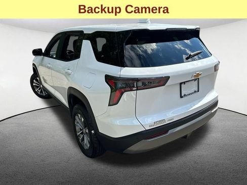Used 2025 Chevrolet Equinox LT AWD/4WD image 7
