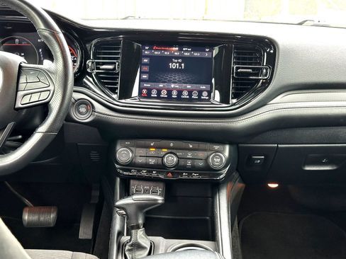 Used 2022 Dodge Durango GT AWD/4WD image 29