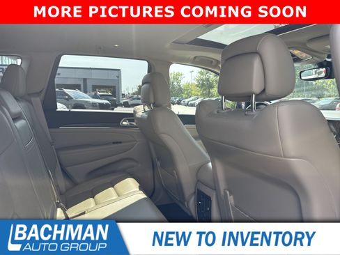 Used 2021 Jeep Grand Cherokee Limited AWD/4WD image 7