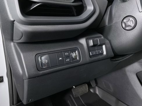 New 2025 Chevrolet Silverado EV LT image 20