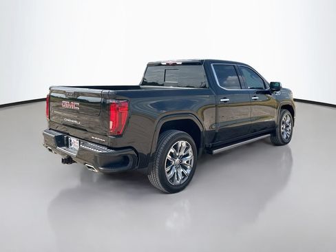 Used 2025 GMC Sierra 1500 Denali w/ Denali Reserve Package AWD/4WD image 7