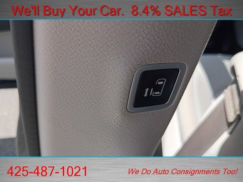 Used 2018 Chrysler Pacifica Touring Plus FWD image 31
