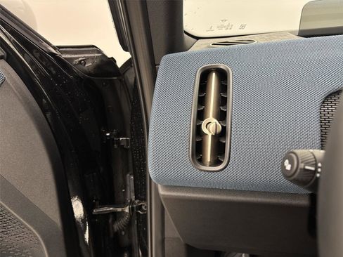 Used 2025 MINI Cooper Countryman S w/ Comfort Package Max image 31