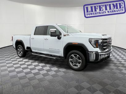 New 2026 GMC Sierra 2500 SLT w/ SLT Premium Package