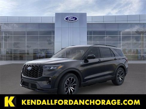 New 2026 Ford Explorer ST-Line image 1