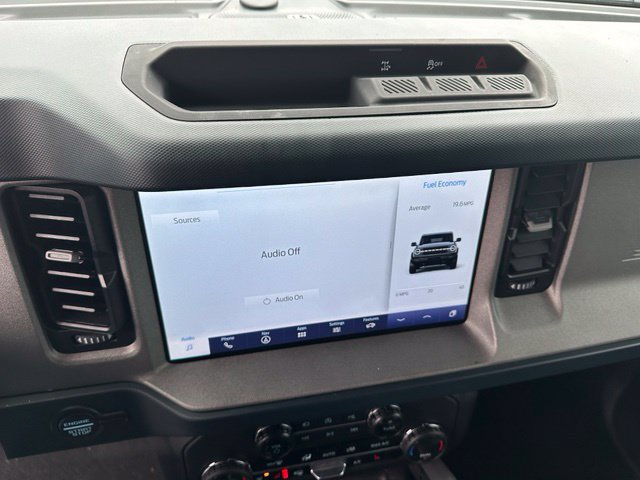 Used 2024 Ford Bronco Outer Banks AWD/4WD image 23