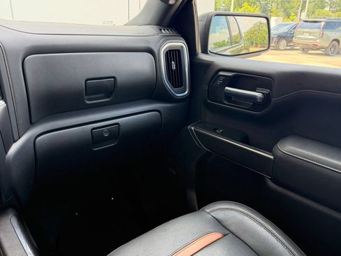 Used 2022 GMC Sierra 1500 AT4 w/ AT4 Premium Package AWD/4WD image 30