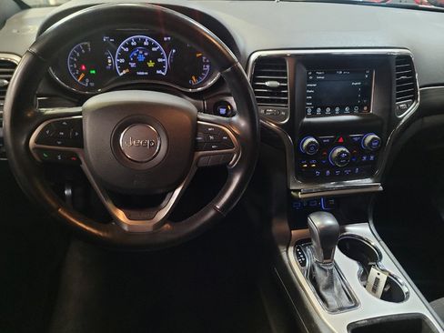 Used 2021 Jeep Grand Cherokee Laredo RWD image 22