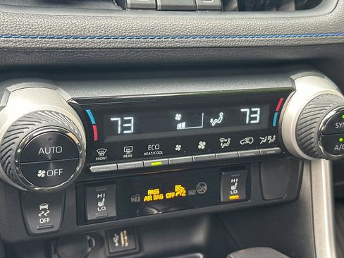 Used 2024 Toyota RAV4 XSE w/ Advanced Technology Package image 20