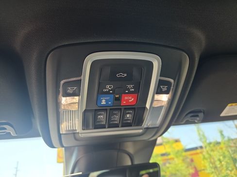 Used 2019 RAM 2500 Limited AWD/4WD image 41