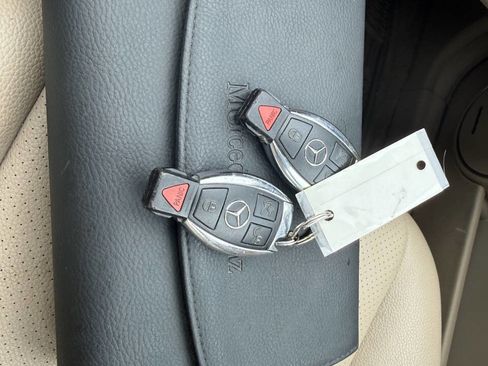 Used 2013 Mercedes-Benz C 300 4MATIC Sedan image 28