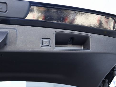 Certified 2024 GMC Terrain Denali w/ Denali Premium Package image 30