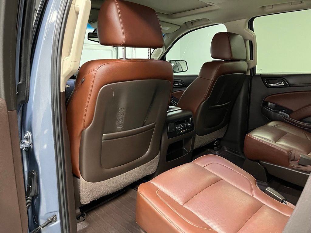 Used 2015 Chevrolet Tahoe LTZ AWD/4WD image 43