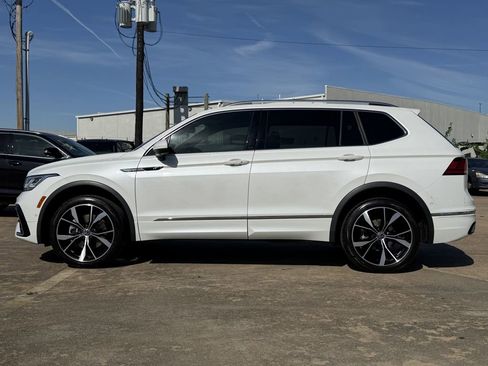 Used 2023 Volkswagen Tiguan SEL R-Line AWD/4WD image 6