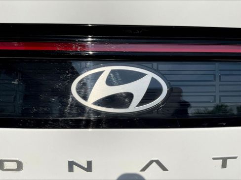Certified 2025 Hyundai Sonata SE FWD image 24