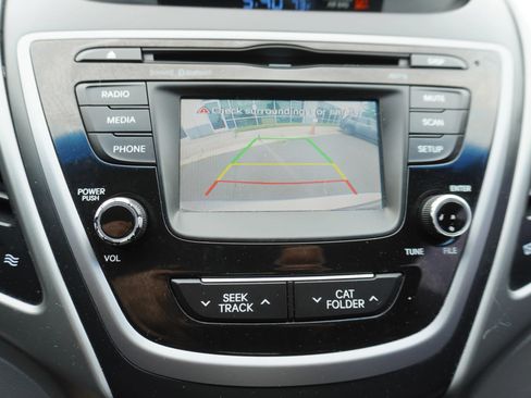 Used 2015 Hyundai Elantra SE w/ Option Group 02 FWD image 22