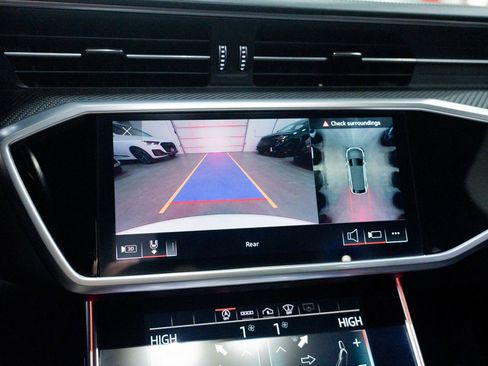 Used 2021 Audi RS 6 w/ Executive Package image 49