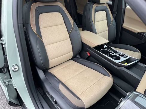 New 2026 Chevrolet Equinox ACTIV w/ Convenience Package III image 27