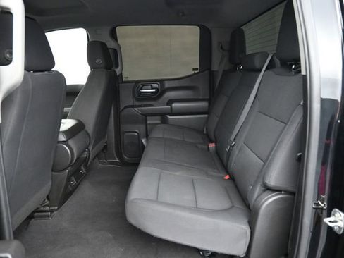 Used 2019 Chevrolet Silverado 1500 Custom w/ Custom Value Package image 28