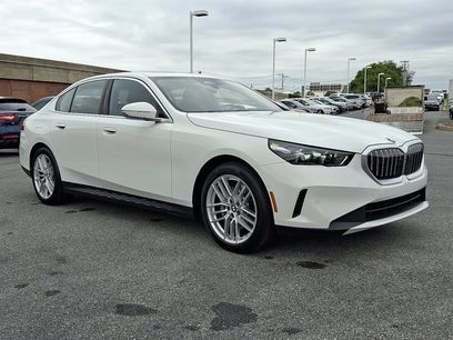 Certified 2025 BMW 530i xDrive w/ Premium Package