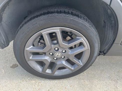 Used 2023 Honda Passport EX-L image 17