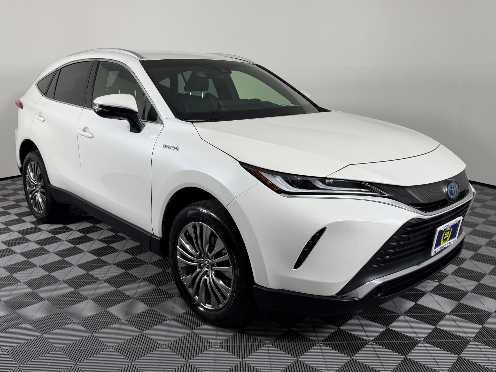 Used 2021 Toyota Venza XLE AWD/4WD image 20