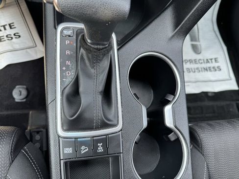 Used 2022 Kia Sportage LX image 22