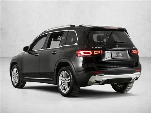 Used 2023 Mercedes-Benz GLB 250 4MATIC image 8
