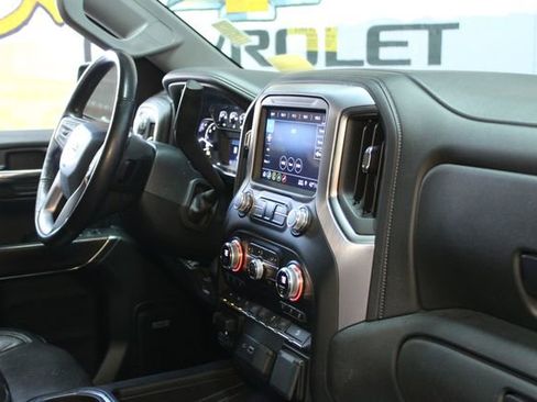 Used 2019 GMC Sierra 1500 SLT w/ SLT Premium Plus Package AWD/4WD image 12
