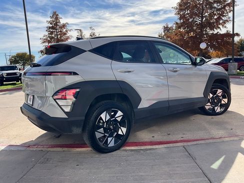 Used 2025 Hyundai Kona SEL image 6