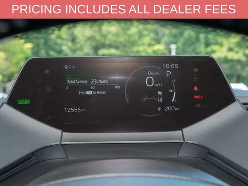 Used 2024 Toyota Prius LE FWD image 16