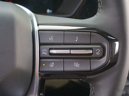 New 2026 Chevrolet Colorado LT image 19