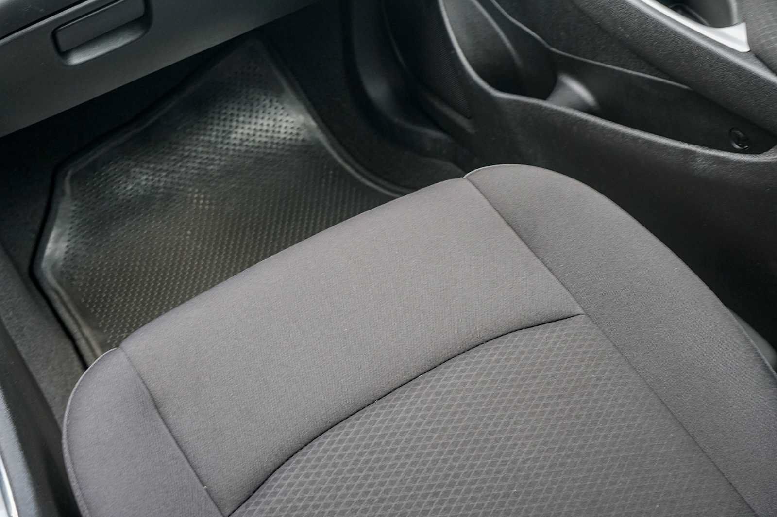 Used 2025 Chevrolet Malibu LT FWD image 24