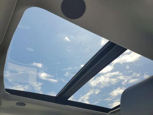 New 2026 Ford F350 Lariat w/ Black Appearance Package image 19