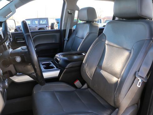 Used 2015 Chevrolet Silverado 2500 LTZ w/ LTZ Plus Package image 12