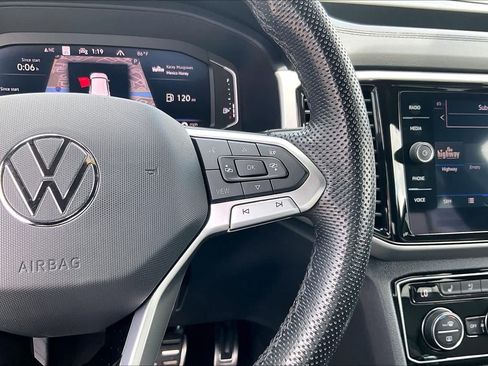 Used 2023 Volkswagen Atlas Cross Sport SEL Premium R-Line AWD/4WD image 25