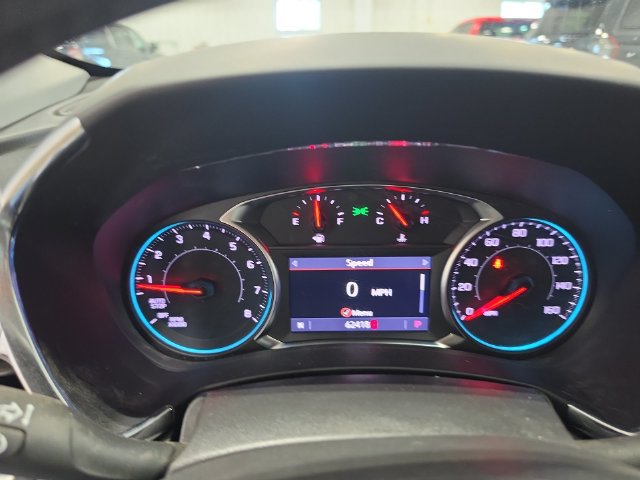 Used 2022 Chevrolet Equinox Premier AWD/4WD image 7