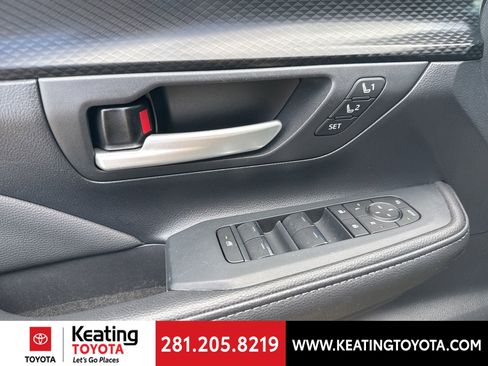 Used 2026 Toyota Grand Highlander AWD Hybrid image 12