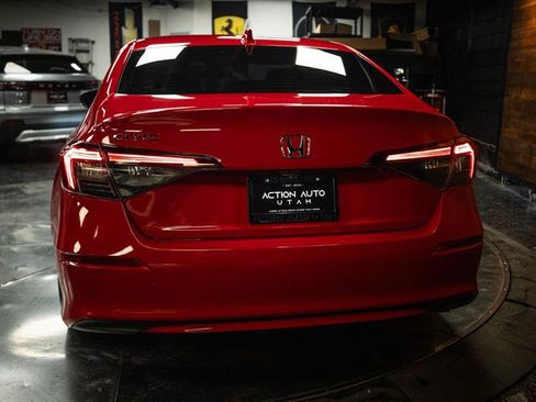 Used 2025 Honda Civic LX image 6