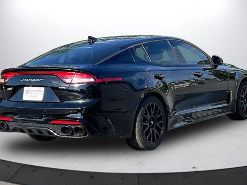 Used 2023 Kia Stinger GT-Line w/ Sun & Sound Package RWD image 9