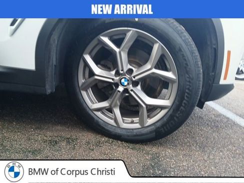 Used 2021 BMW X3 xDrive30i w/ Convenience Package AWD/4WD image 13